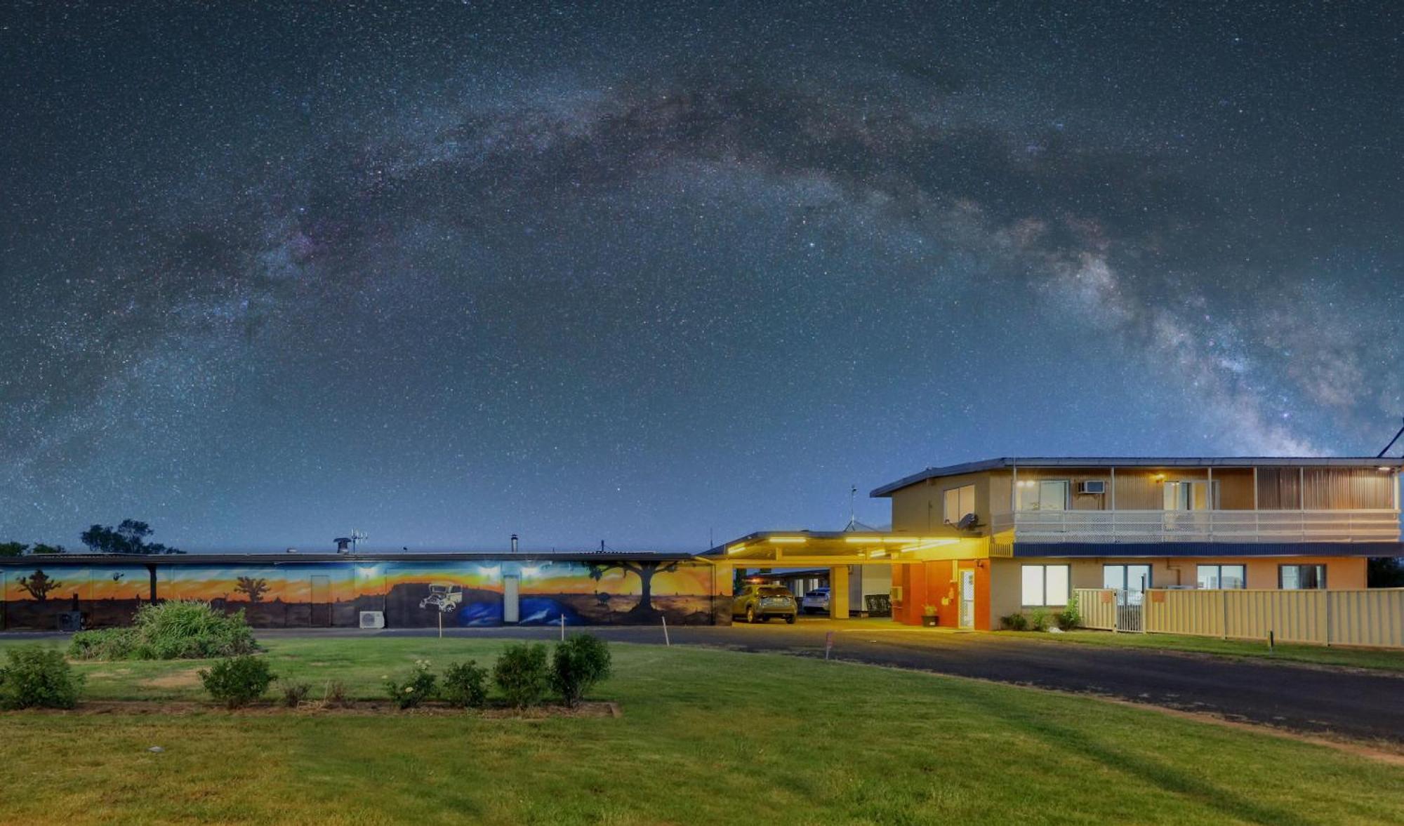 Artesian Motor Inn Under New Management Rams Motel Coonamble Exterior foto